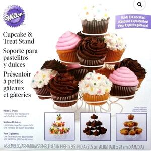 Wilton 3 Tier Cupcake & Treat Stand Holds 13 Cupcakes Muffins & Brownies‎ NEW
